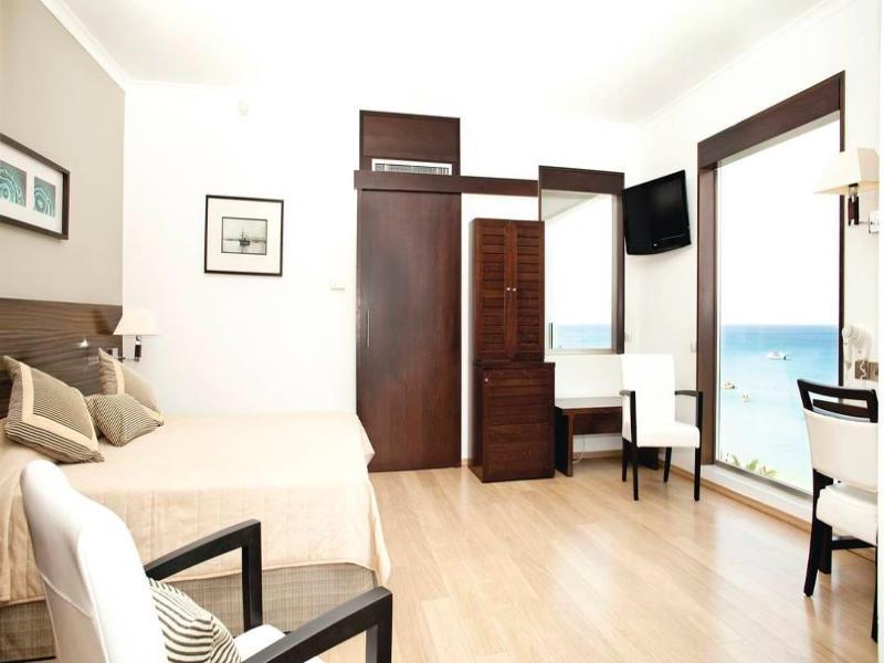 Sunrise Beach Hotel Протарас Екстериор снимка