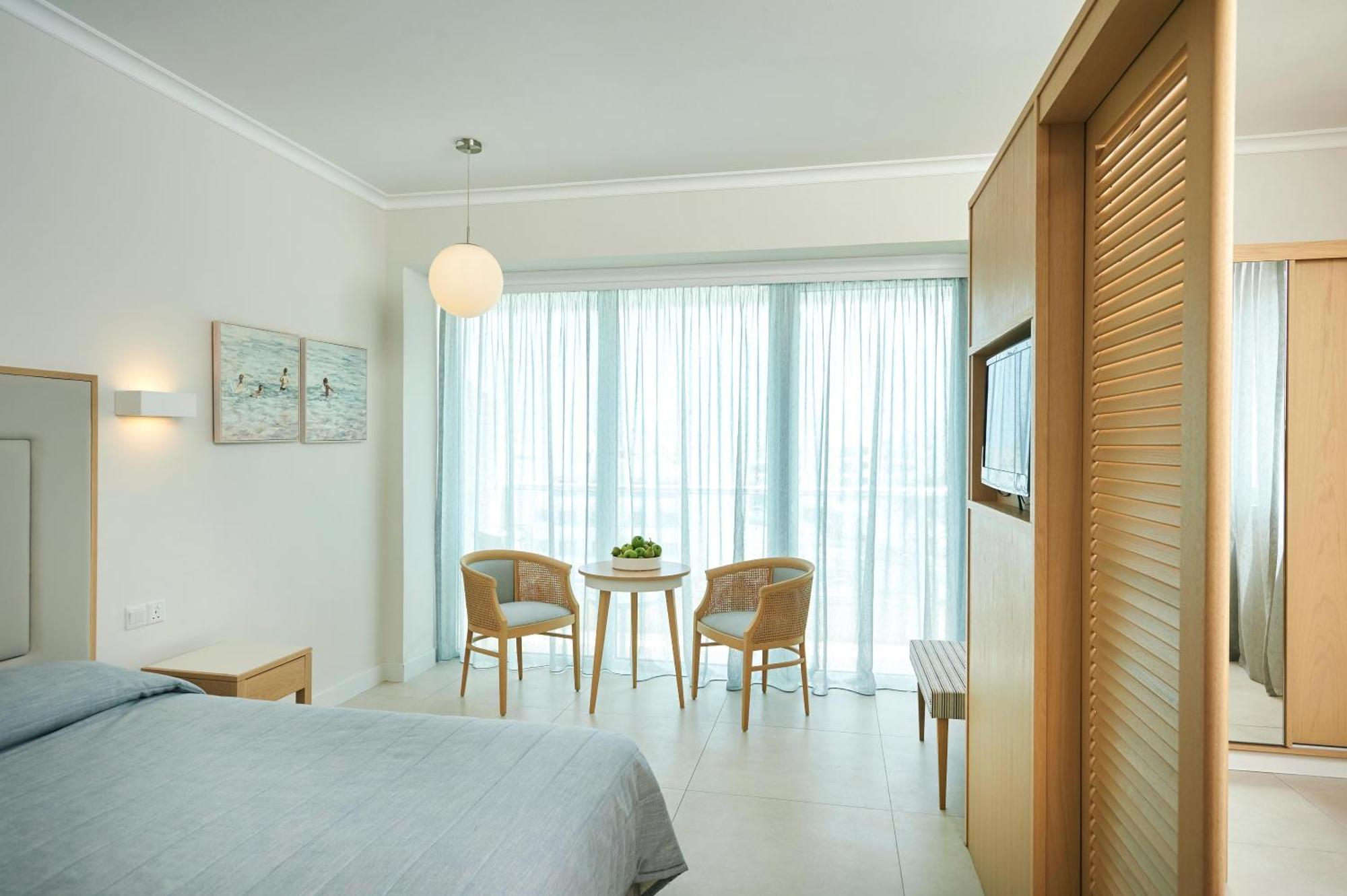 Sunrise Beach Hotel Протарас Екстериор снимка