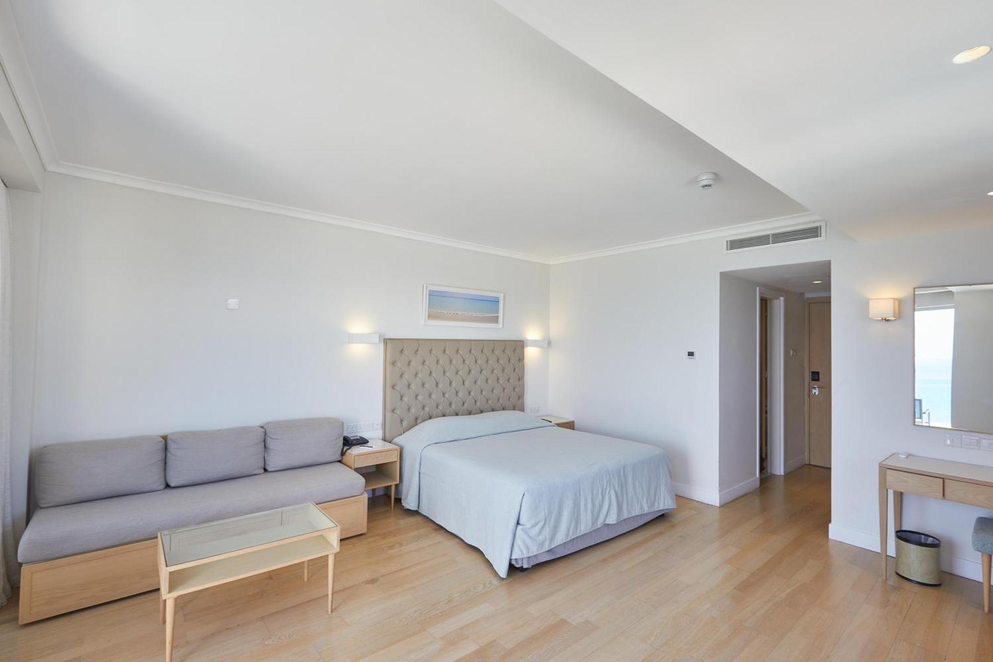 Sunrise Beach Hotel Протарас Екстериор снимка