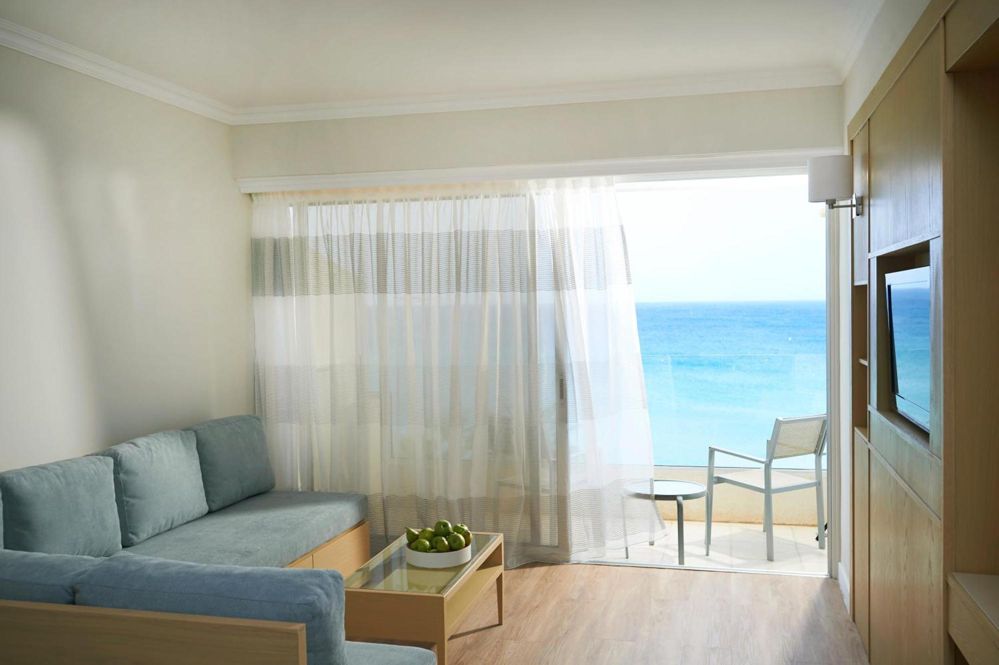 Sunrise Beach Hotel Протарас Екстериор снимка