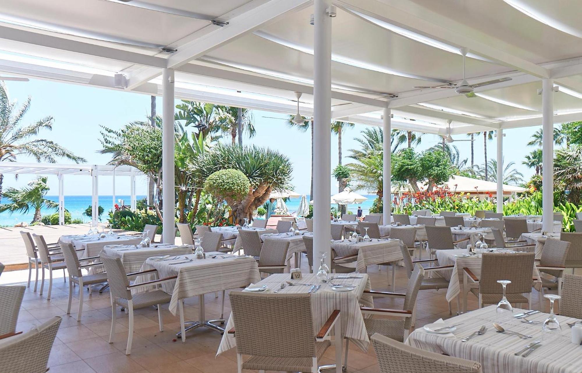 Sunrise Beach Hotel Протарас Екстериор снимка