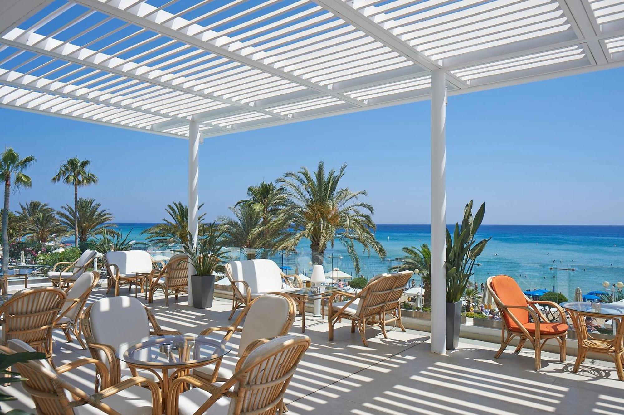 Sunrise Beach Hotel Протарас Екстериор снимка